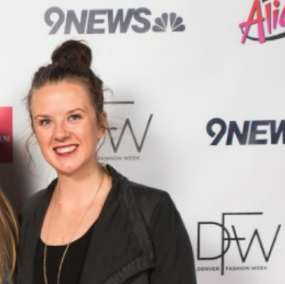 Meet your Posher, Lauren - Picture 1 of 1